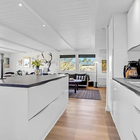 Holiday home Stunning In With House A Panoramic View