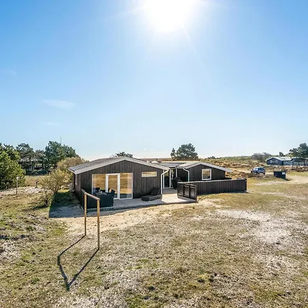 Holiday home Stunning In With House A Panoramic View