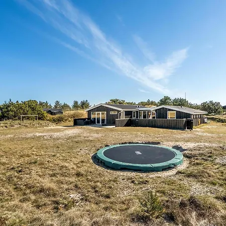 Stunning In With House A Panoramic View Holiday home *