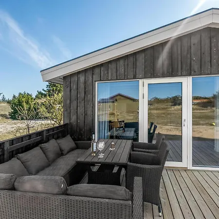 Holiday home Stunning In With House A Panoramic View *